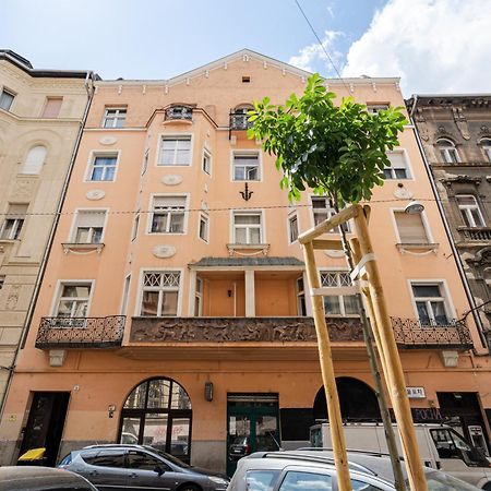 A20 - Boutique Apartment Best Location, By Bqa Budapest Bagian luar foto