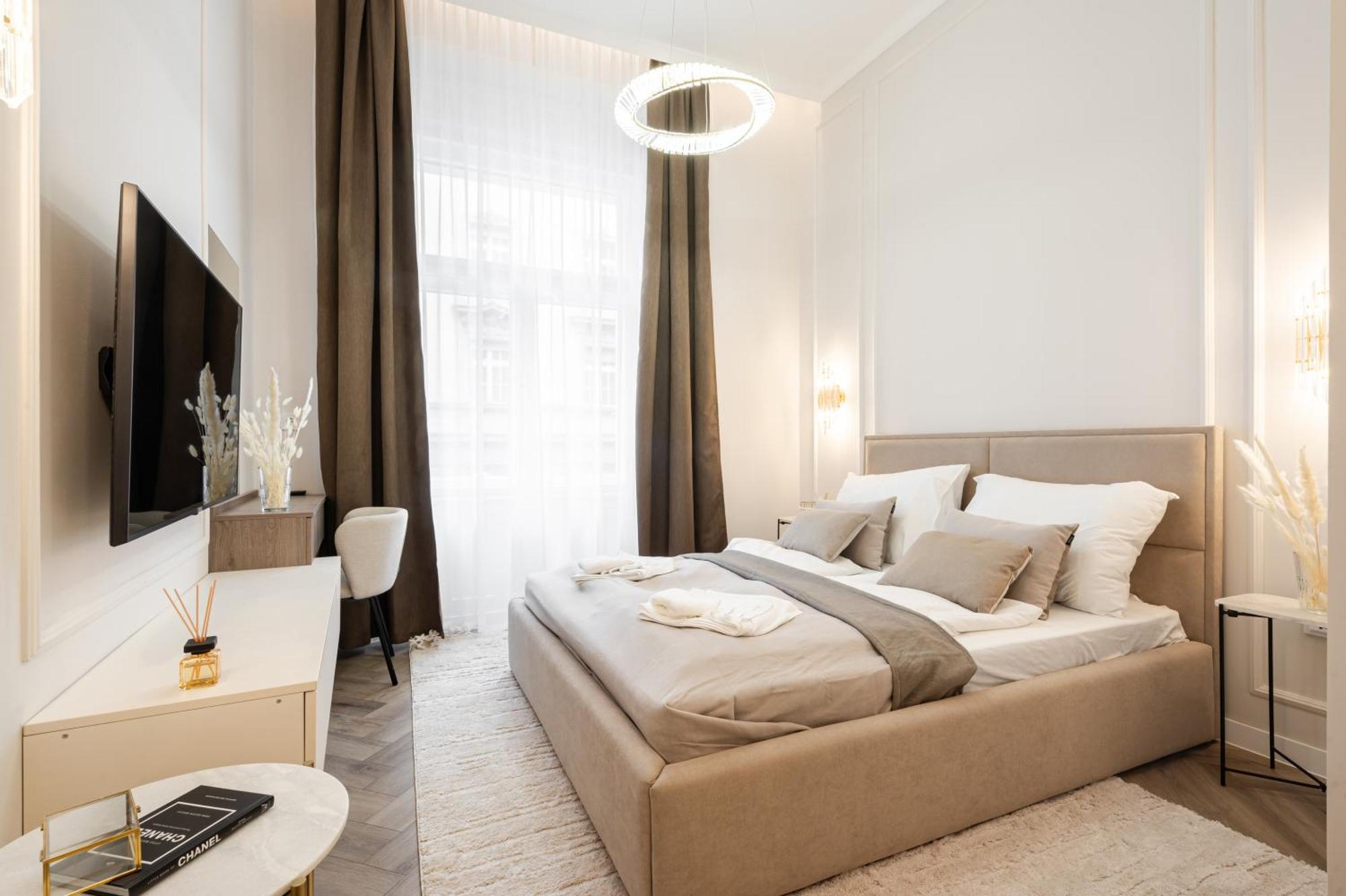 A20 - Boutique Apartment Best Location, By Bqa Budapest Bagian luar foto